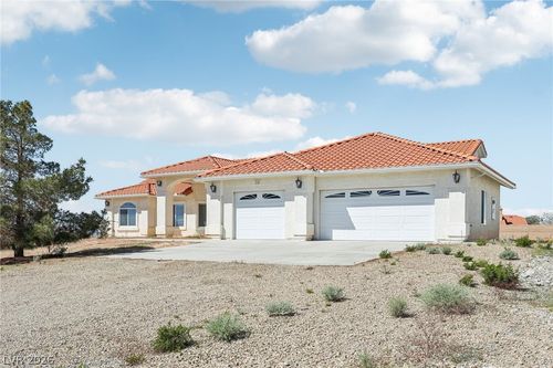 2180 Iroquois Ave, Pahrump, NV, 89048-4873 | Card Image