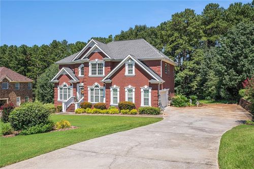 2621 Crest Valley Dr, Conyers, GA, 30094-8008 | Card Image
