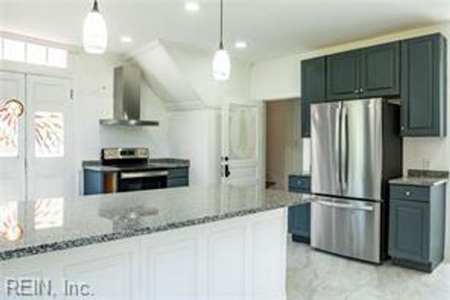 525 Main St, House other with 6 bedrooms, 3 bathrooms and null parking in Mathews VA | Image 18