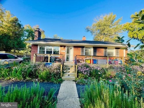 8826 Jandell Rd, LORTON, VA, 22079-1621 | Card Image