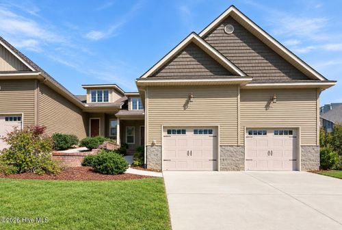 107 Cypress Cir, Southern Pines, NC, 28387-7300 | Card Image