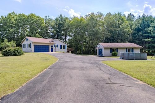 1746 County Road X, Kronenwetter, WI, 54455-8272 | Card Image