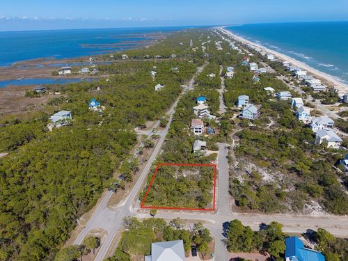 2000 Pelican Way, Saint George Island, FL, 32328-2131 | Card Image