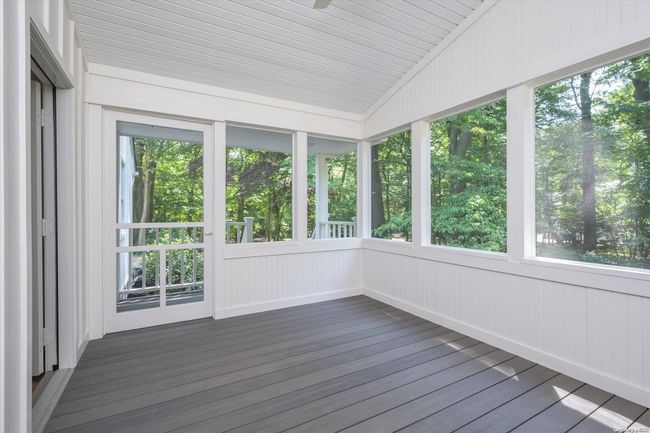 Screened in Porch off Primary | Image 16