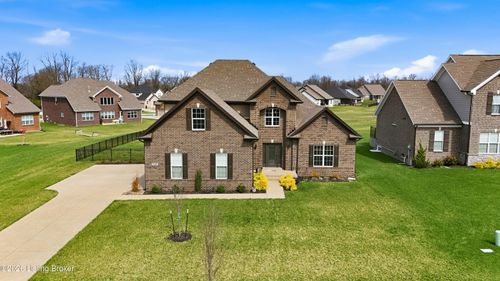 11527 Angel Falls Dr, Prospect, KY, 40059-8502 | Card Image