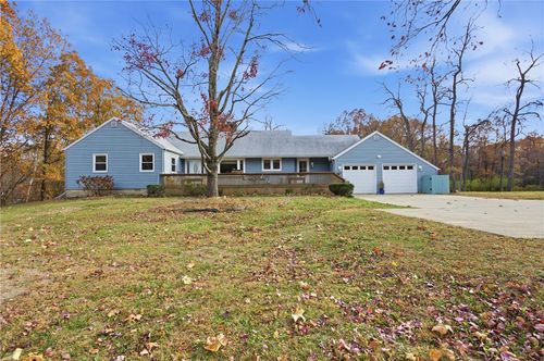 6900 Cardinal Ln, Charleston, IL, 61920-8211 | Card Image