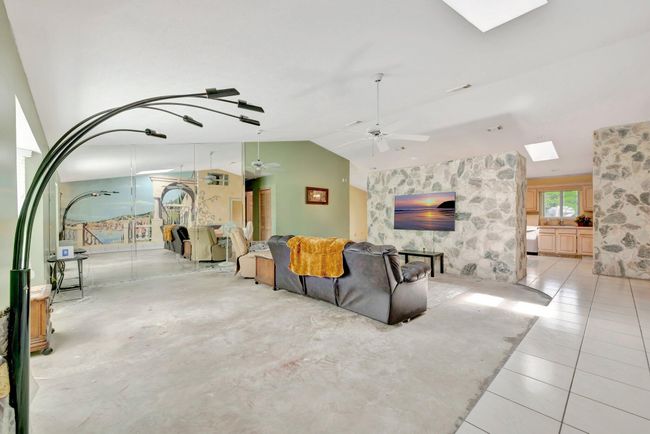 2654 Sw Cadet Cir, House other with 4 bedrooms, 4 bathrooms and null parking in Port St. Lucie FL | Image 5