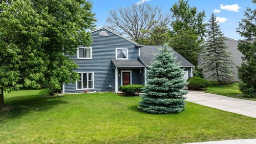 10028 Hidden Meadows Pl, Fort Wayne, IN, 46825-1506 | Card Image