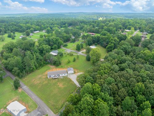 195 Glen Rich Dr, Parsons, TN, 38363-3024 | Card Image
