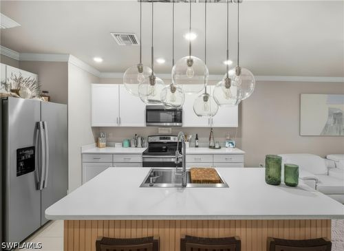 15380 Wildflower Cir, NAPLES, FL, 34119-4862 | Card Image