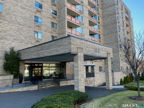 4k-143 Hoyt St, Stamford, CT, 06905-5749 | Card Image