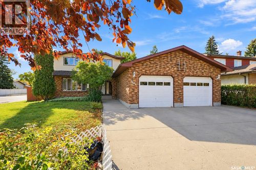 2054 Braun Bay E, Regina, SK, S4V0L5 | Card Image