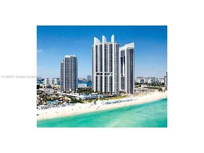 1006 - 18001 Collins Ave, Condo with 0 bedrooms, 1 bathrooms and null parking in Sunny Isles Beach FL | Image 1