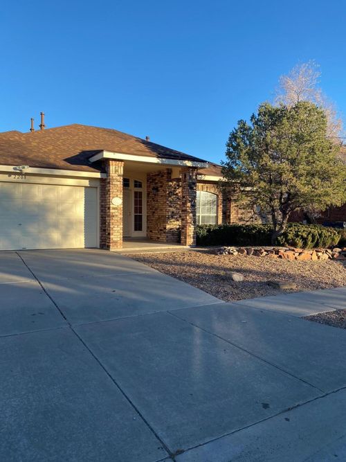 2208 Parkwest Dr Nw, Albuquerque, NM, 87120-3660 | Card Image