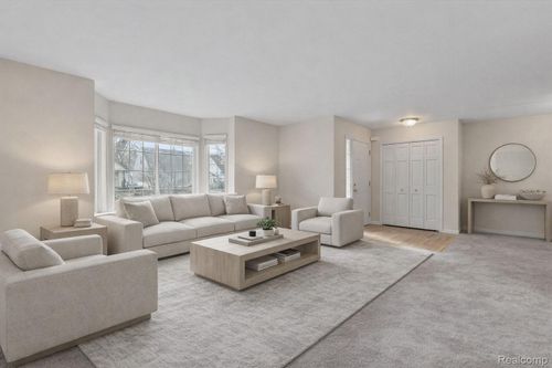 1513 Anne Dr, Royal Oak, MI, 48067-4537 | Card Image