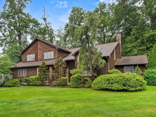 1 Carlton Ct, New City, NY, 10956-5830 | Card Image