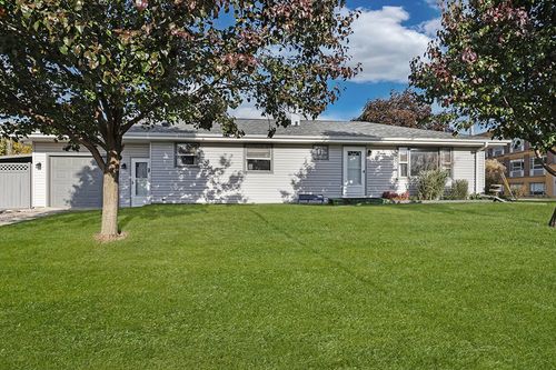 903 Porter St, Lemont, IL, 60439-3736 | Card Image