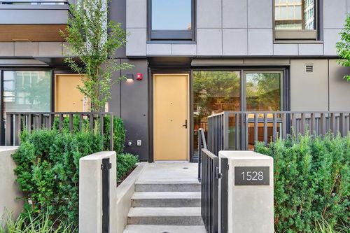 1528 W 6th Ave, Vancouver, BC, V6J0J9 | Card Image