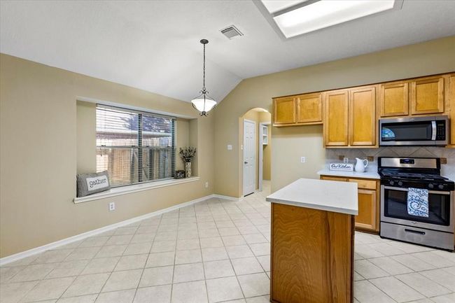 1940 Waterford Way, House other with 3 bedrooms, 2 bathrooms and null parking in Seabrook TX | Image 13