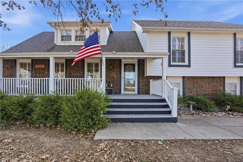 24101 E 88th St, Lees Summit, MO, 64064-2719 | Card Image