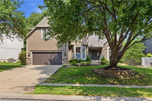 9104 W 131st Ter, Overland Park, KS, 66213-3096 | Card Image