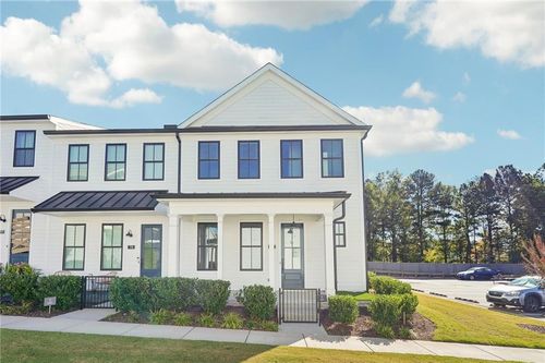 83 Arnold Poplar Ln, Auburn, GA, 30011-6514 | Card Image