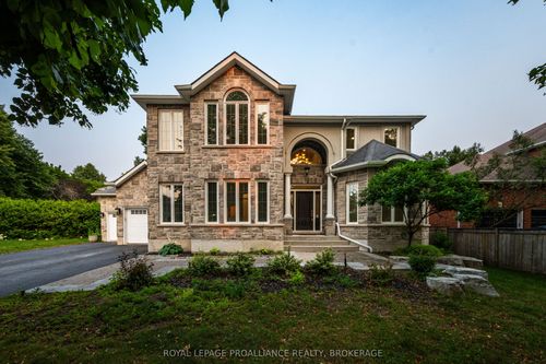 81 Kenwoods Cir, Kingston, ON, K7K6Y2 | Card Image