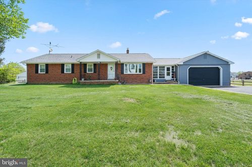 555 Old Summit Bridge Rd, MIDDLETOWN, DE, 19709-9240 | Card Image
