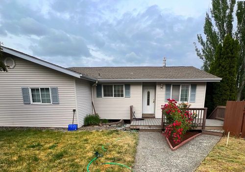 393 Nw Dillon St, Pullman, WA, 99163-3605 | Card Image