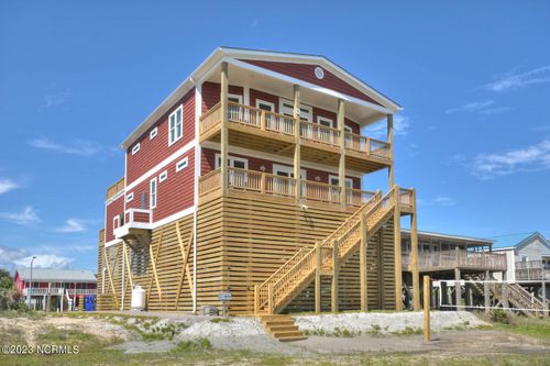 4019 E Beach Dr, Oak Island, NC, 28465-5516 | Card Image
