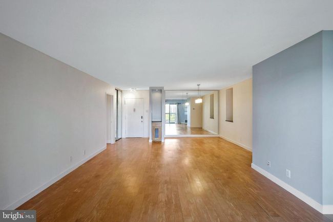 APT-902 - 309 Yoakum Pkwy, Condo with 2 bedrooms, 2 bathrooms and null parking in ALEXANDRIA VA | Image 8