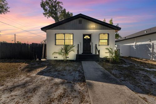 a-3102 W Leroy St, Tampa, FL, 33607-1124 | Card Image