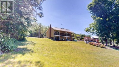 129 Maple Dr, Kagawong, ON, P0P1J0 | Card Image