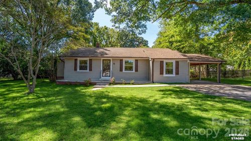 78 Stonecrest Cir Sw, Concord, NC, 28027-7179 | Card Image