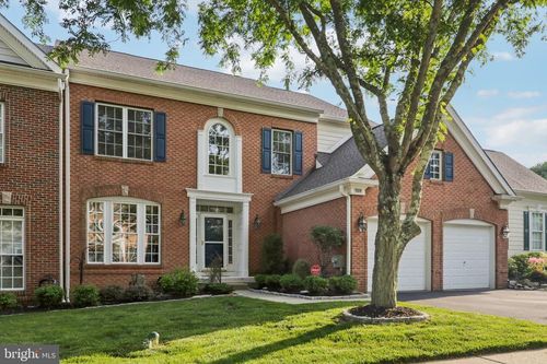 509 Guinevere Dr, NEWTOWN SQUARE, PA, 19073-4433 | Card Image