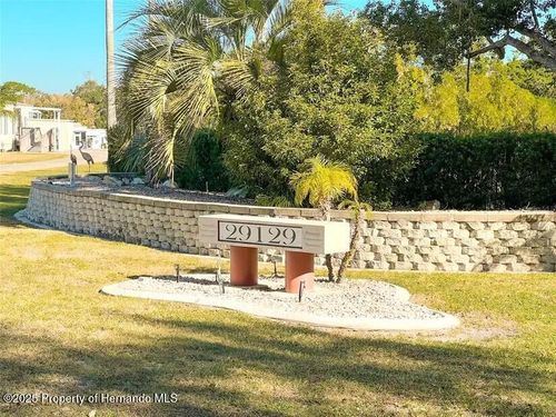 29129 Johnston Rd, Dade City, FL, 33523-6137 | Card Image