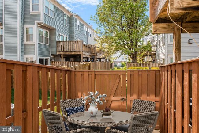 11025 Sentry Ridge Rd, Condo with 2 bedrooms, 2 bathrooms and null parking in MANASSAS VA | Image 37