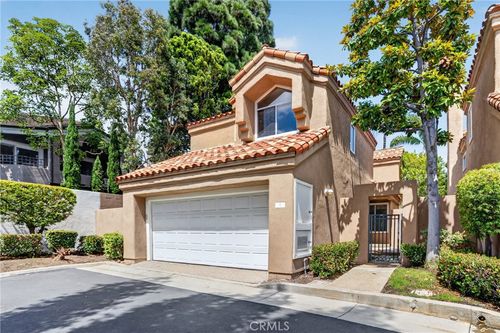1 Cormorant Cir, Newport Beach, CA, 92660-2903 | Card Image