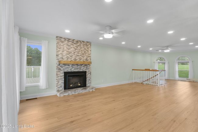 3205 Lake Pointe Ct, House other with 3 bedrooms, 4 bathrooms and null parking in Crestwood KY | Image 31