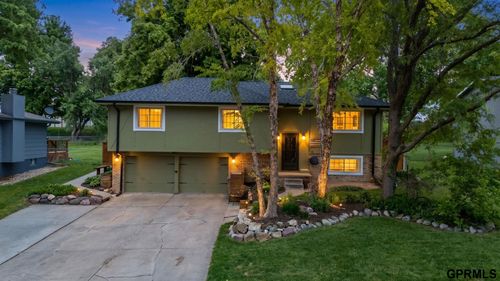 411 Laredo Rd, Papillion, NE, 68046-3780 | Card Image