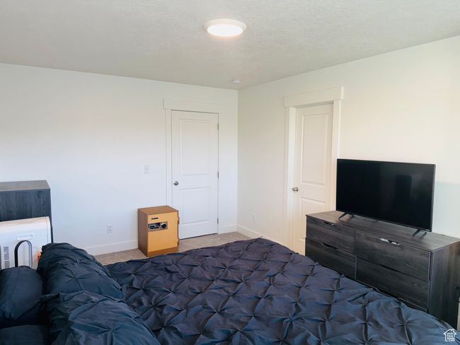Master Bedroom | Image 12