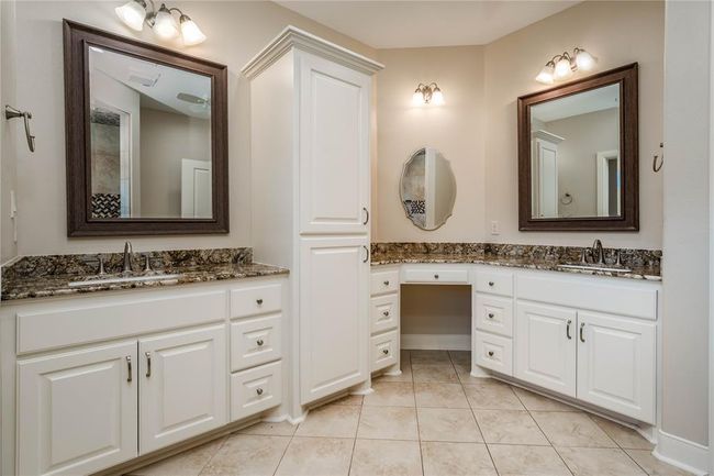 1470 S Nassau Rd, Home with 3 bedrooms, 3 bathrooms and null parking in Round Top TX | Image 15