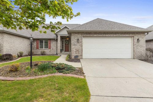 394 Woodfield Drive, Howard, WI, 54313 | Card Image