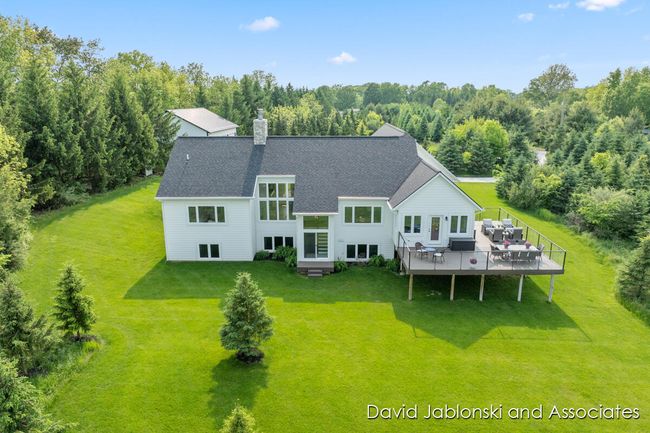 9410 Sanborn Ave Se, House other with 3 bedrooms, 3 bathrooms and null parking in Alto MI | Image 8