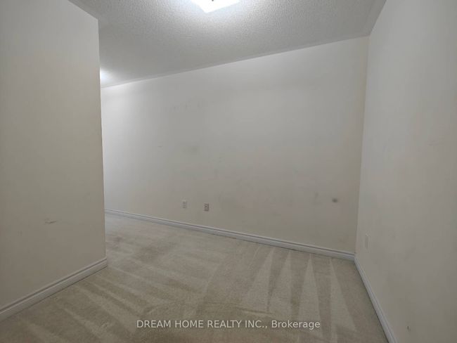 28 Robert Joffre Leet Ave, House attached with 3 bedrooms, 3 bathrooms and 1 parking in Markham ON | Image 34