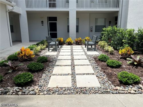 932-7525 Stoneybrook Dr, NAPLES, FL, 34112-7773 | Card Image