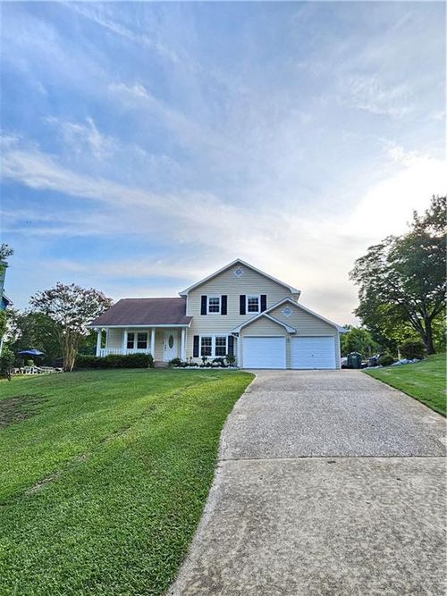 2752 Inverloch Cir, Duluth, GA, 30096-6239 | Card Image