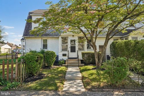 6 Seneca St, ESSINGTON, PA, 19029-1117 | Card Image