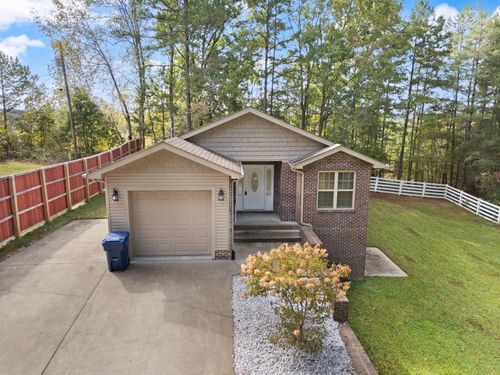 144 Shannon Sq, Corbin, KY, 40701-3901 | Card Image