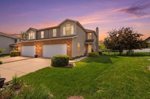 3400 Horse Creek Rd, Normal, IL, 61761-9398 | Card Image